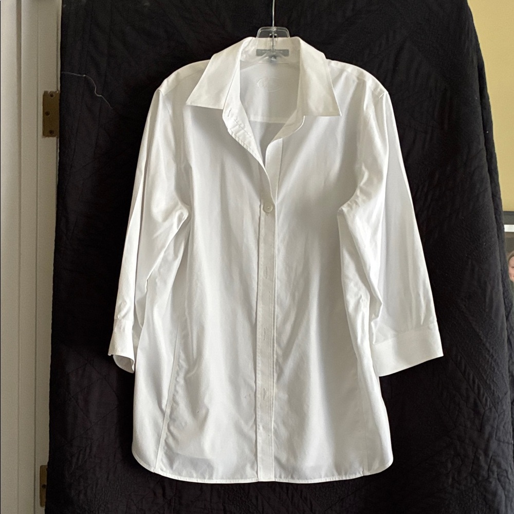 Foxcroft Women's White Button Down Shirt
